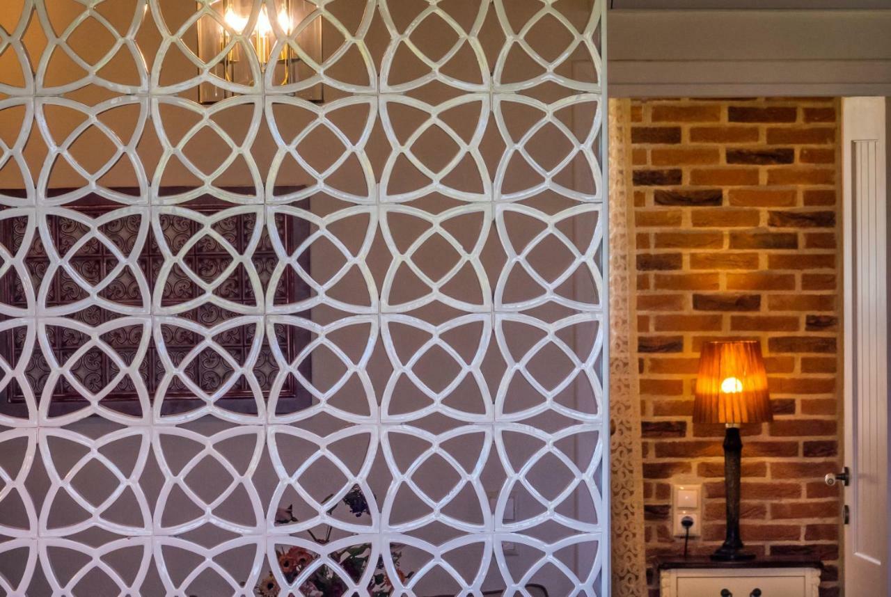 Mediterraneo Luxury Suites Halkidiki Вурвуру Екстериор снимка