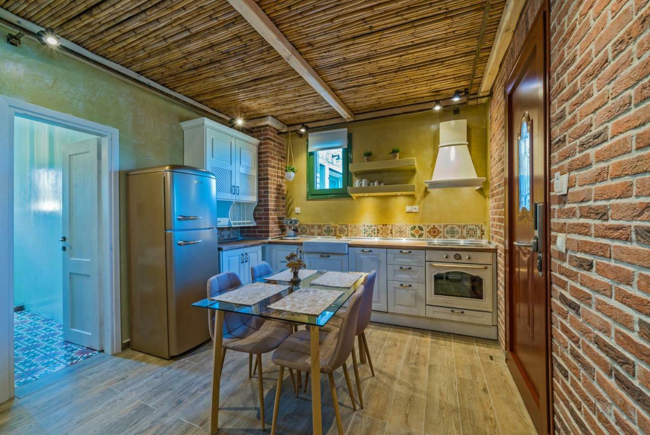 Mediterraneo Luxury Suites Halkidiki Вурвуру Екстериор снимка